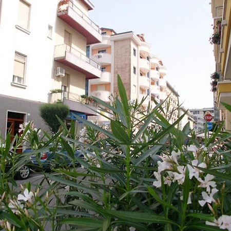 Residence Mirage Градо Стая снимка